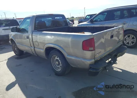 2003 Chevrolet S-10 from USA, damaged, VIN 1GCCS14H038138415